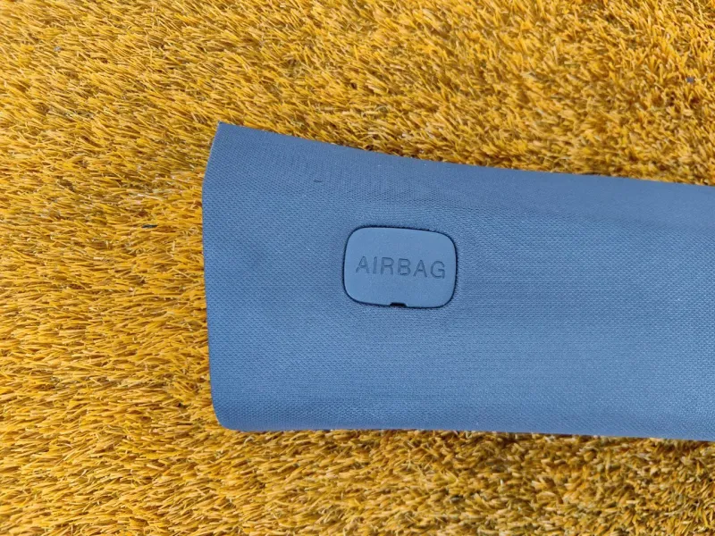 Накладка на стойку кузова