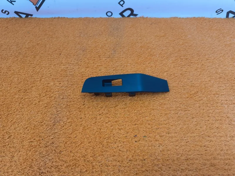 Молдинг двери