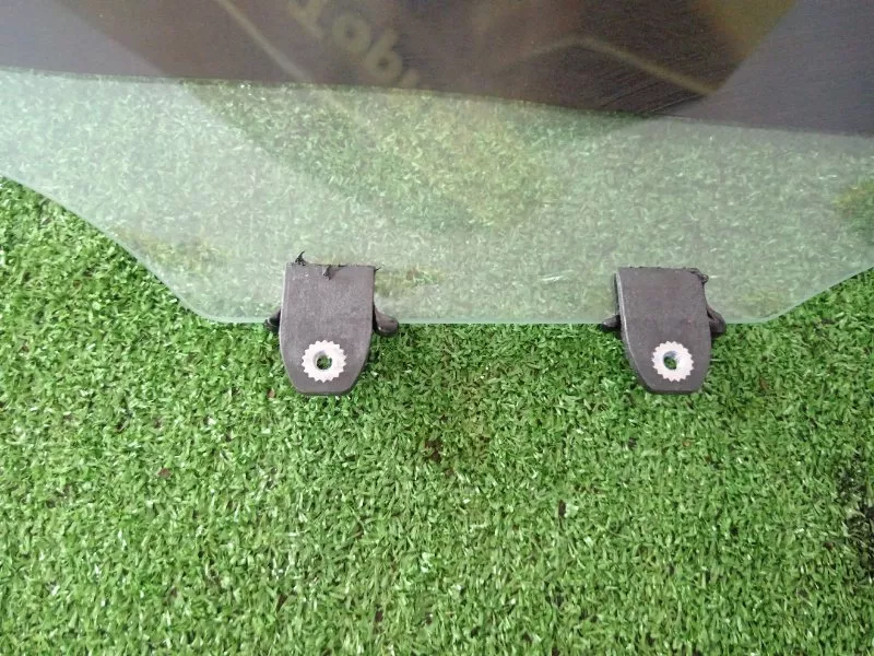 Стекло двери