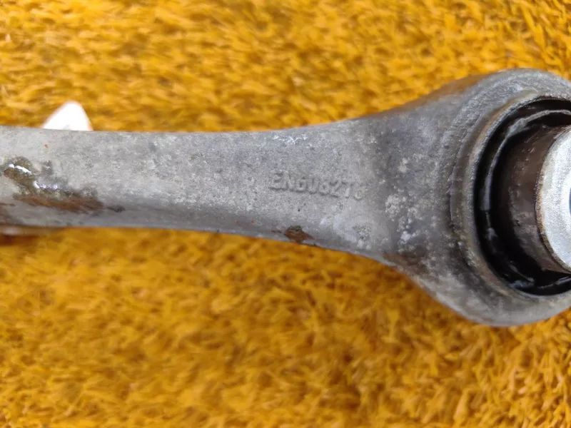 Рычаг подвески