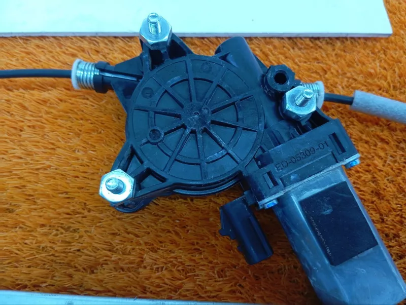 Стеклоподъемник