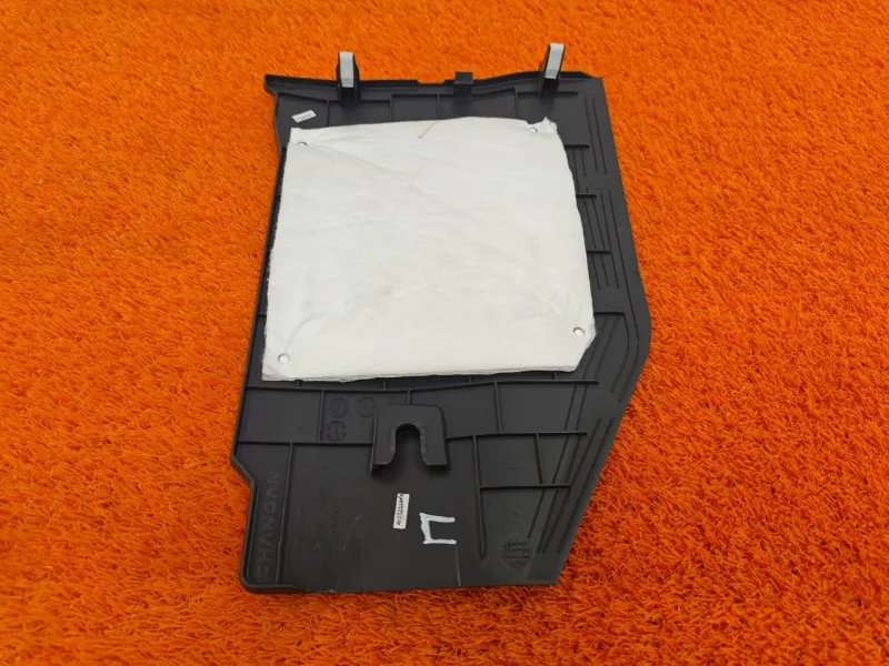 Накладка консоли