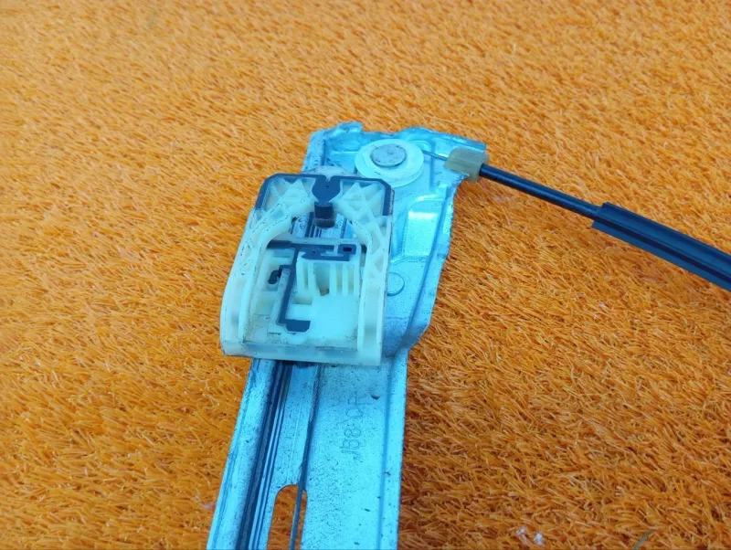 Стеклоподъемник