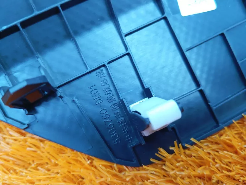 Крышка динамика