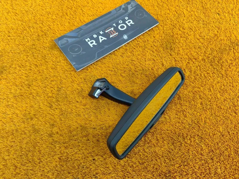 Зеркало заднего вида