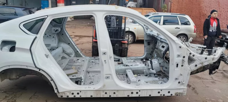 Порог с центральной стойкой