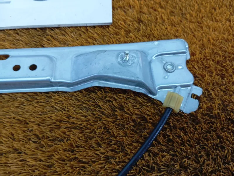 Стеклоподъемник