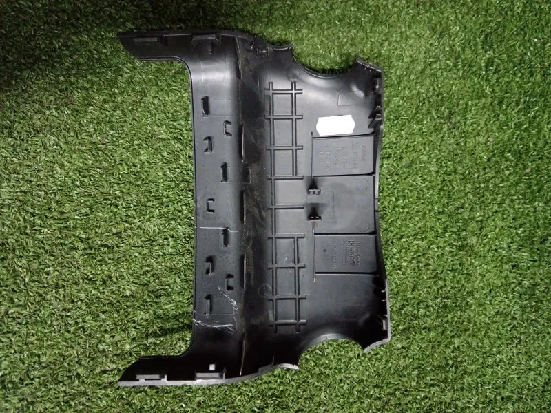 Кожух рулевой колонки