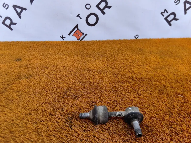 Стойка стабилизатора