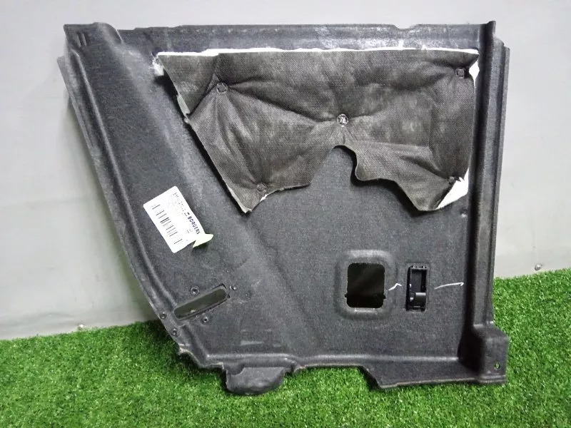 Обшивка багажника