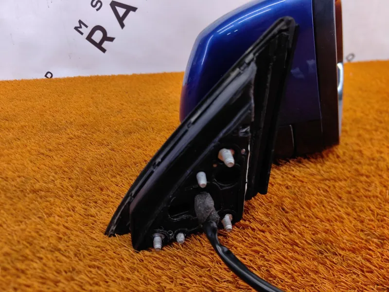 Зеркало боковое