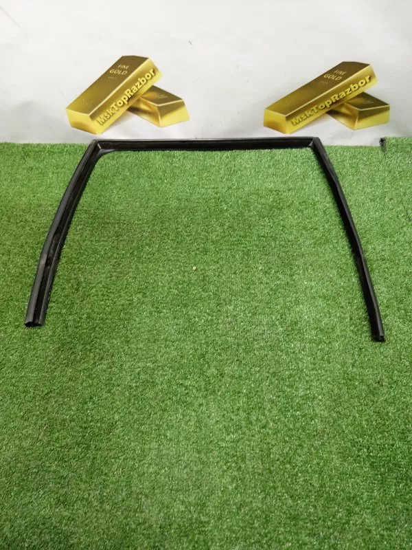 Уплотнитель стекла двери