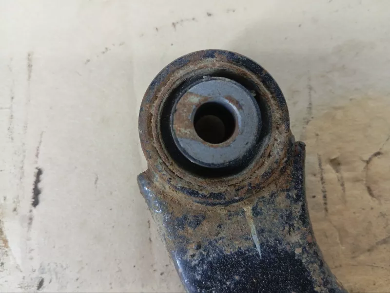 Рычаг подвески