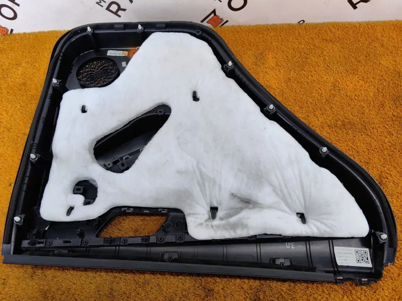 Обшивка двери