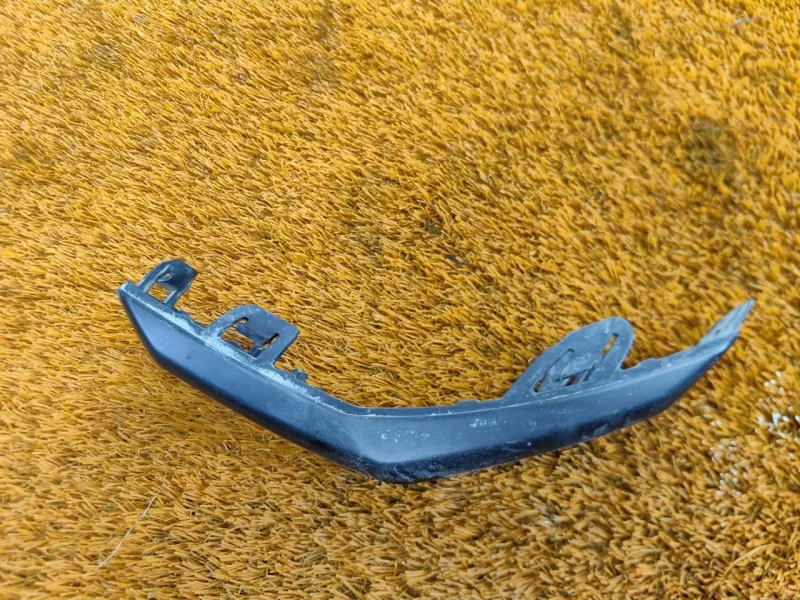 Накладка бампера