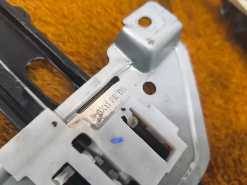 Стеклоподъемник