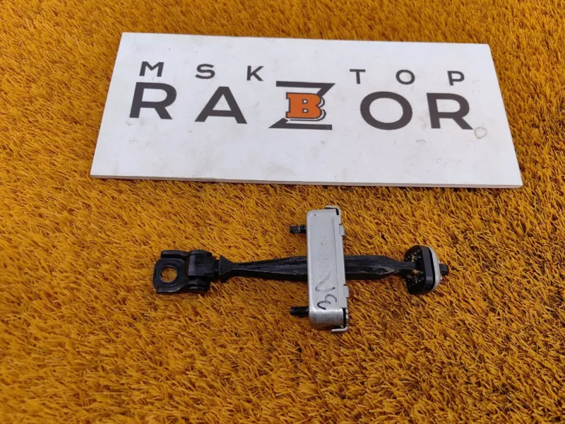 Ограничитель двери