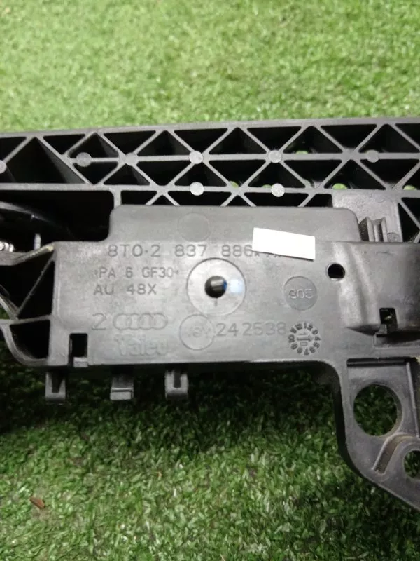 Ручка двери наружняя