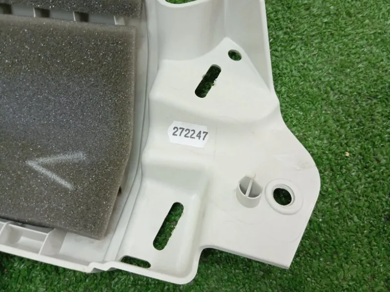 Накладка на стойку кузова