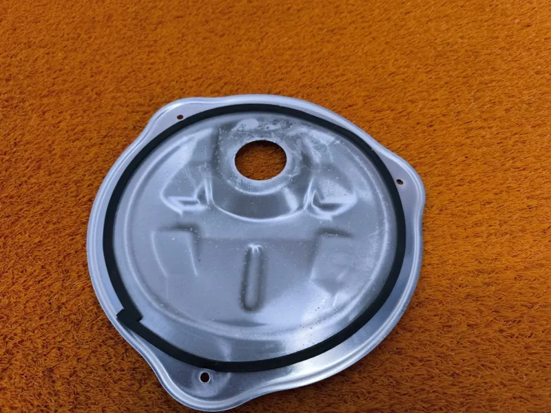 Крышка топливного насоса