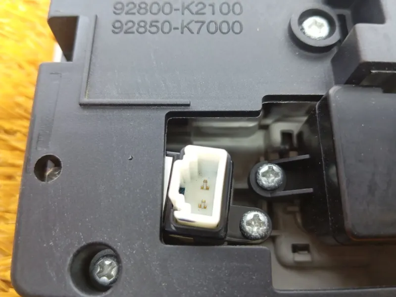 Плафон салона