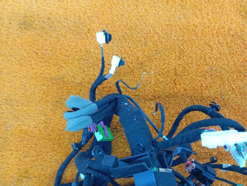 Проводка салона