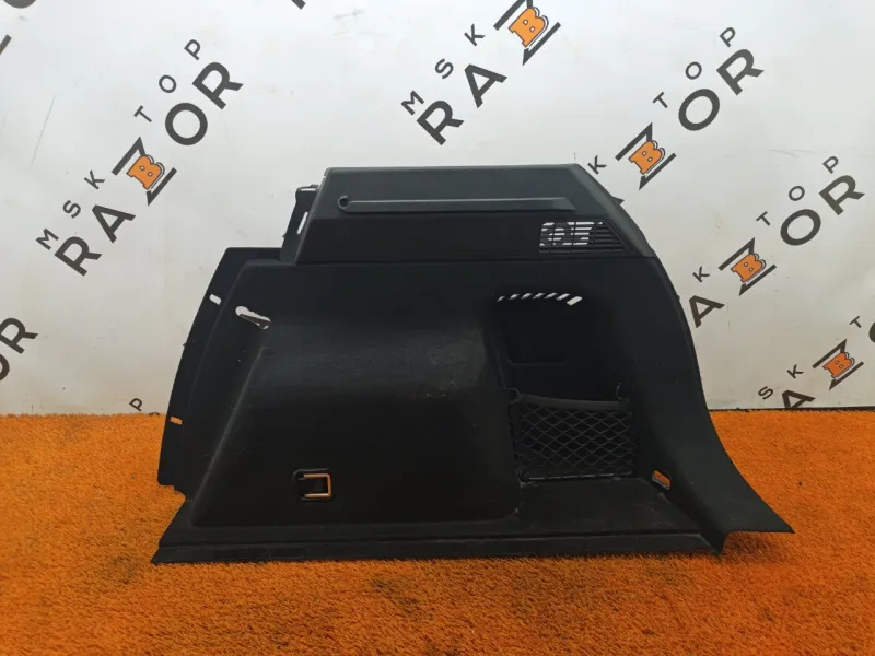 Обшивка багажника