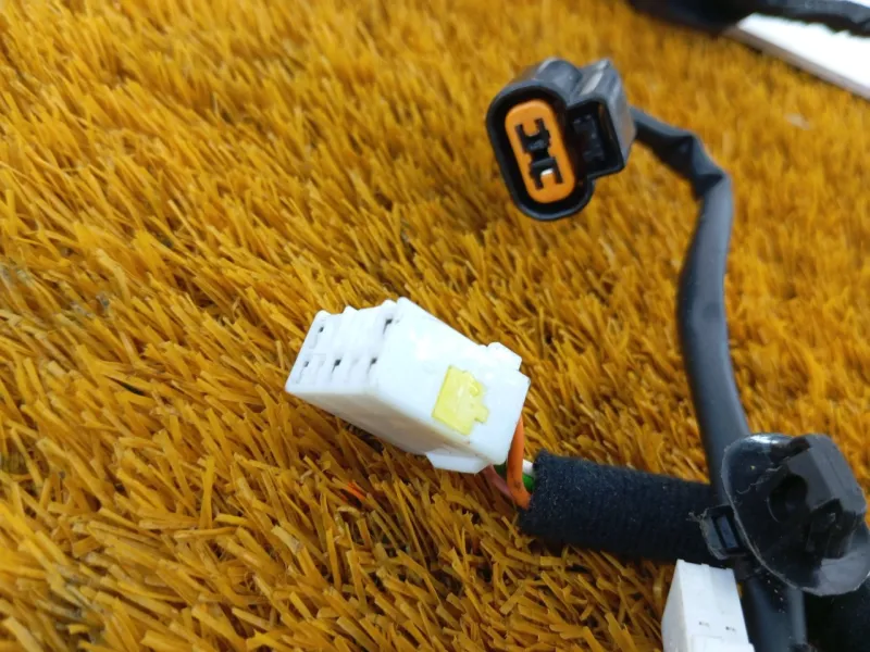 Проводка двери