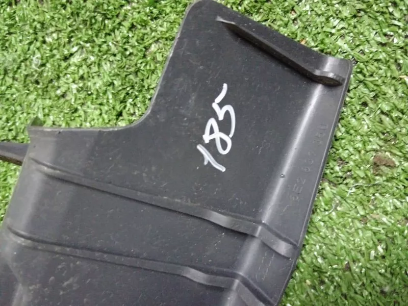 Крышка замка двери