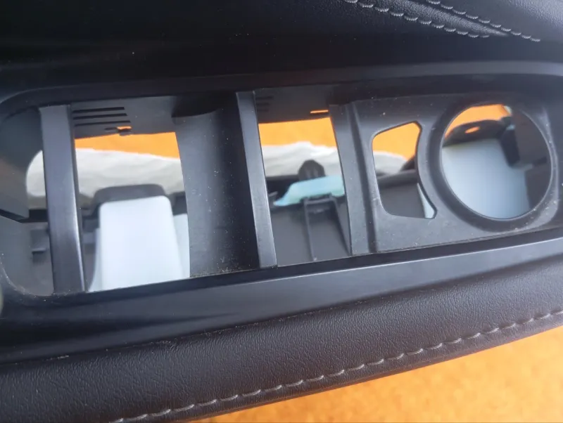 Обшивка двери