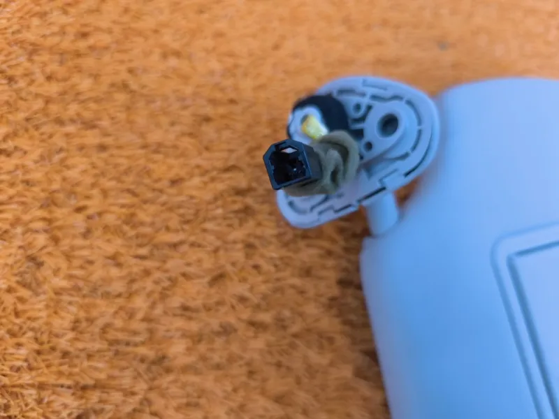 Козырек солнцезащитный