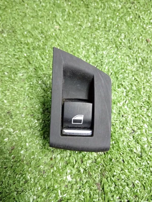 Кнопка стеклоподъемника