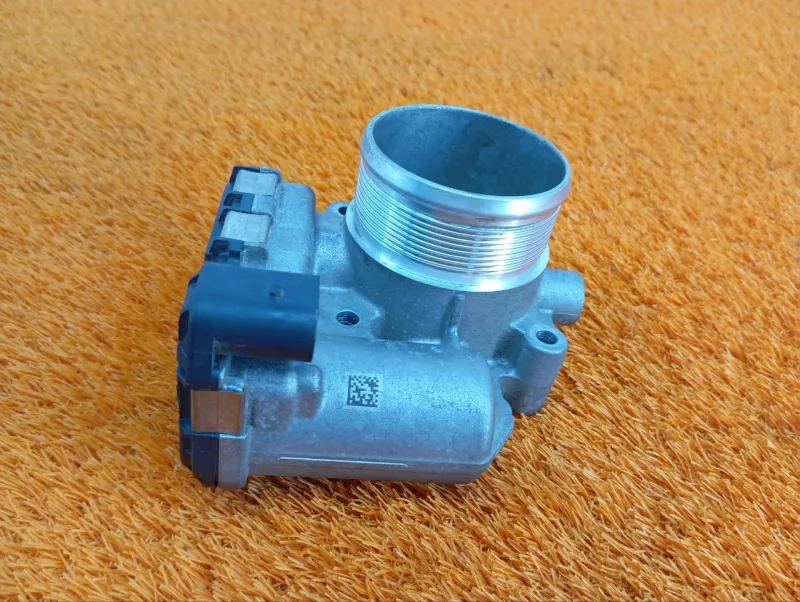 Дроссельная заслонка