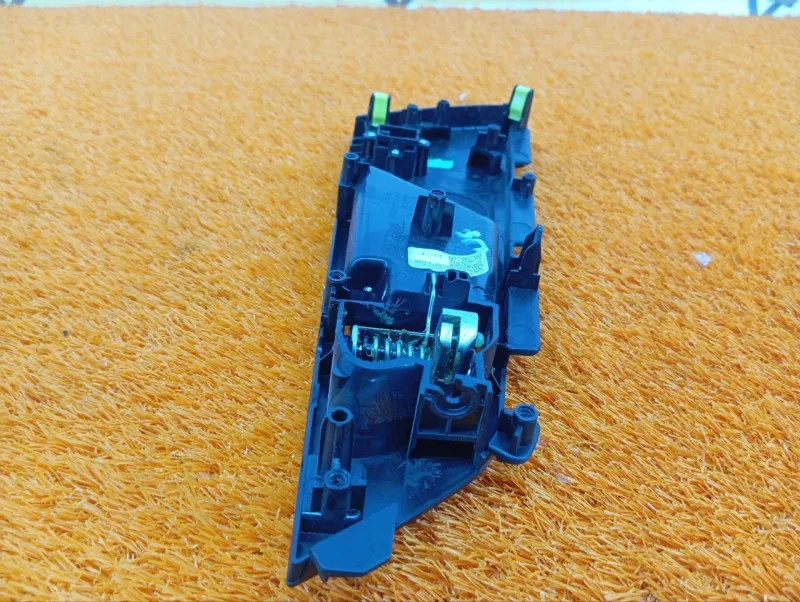 Ручка двери внутренняя