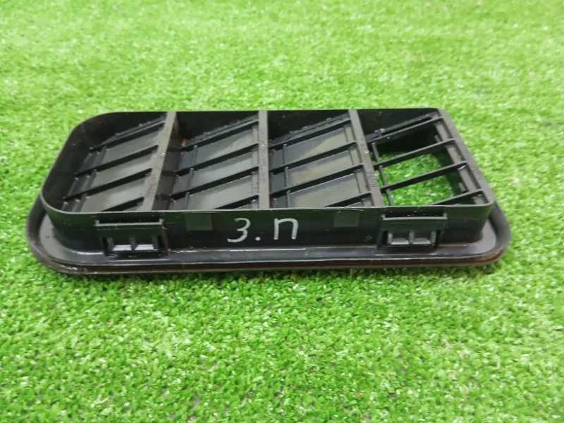 Решетка вентиляционная