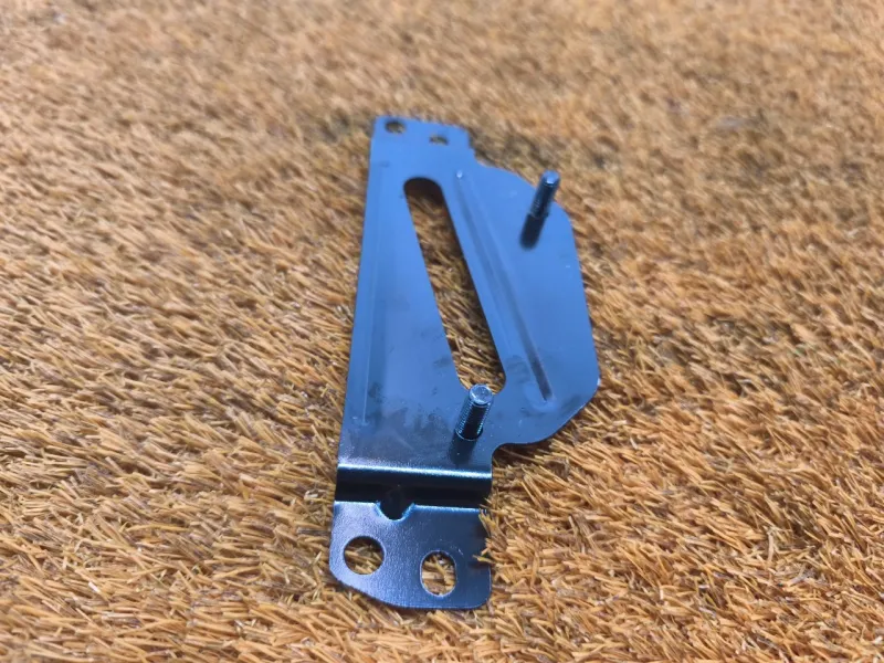 Кронштейн блока управления