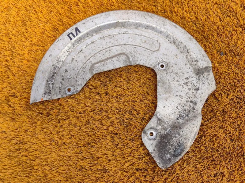 Пыльник тормозного диска