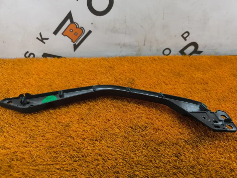 Кронштейн консоли