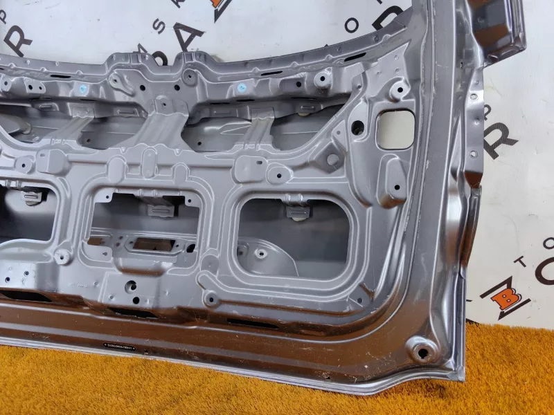 Крышка багажника