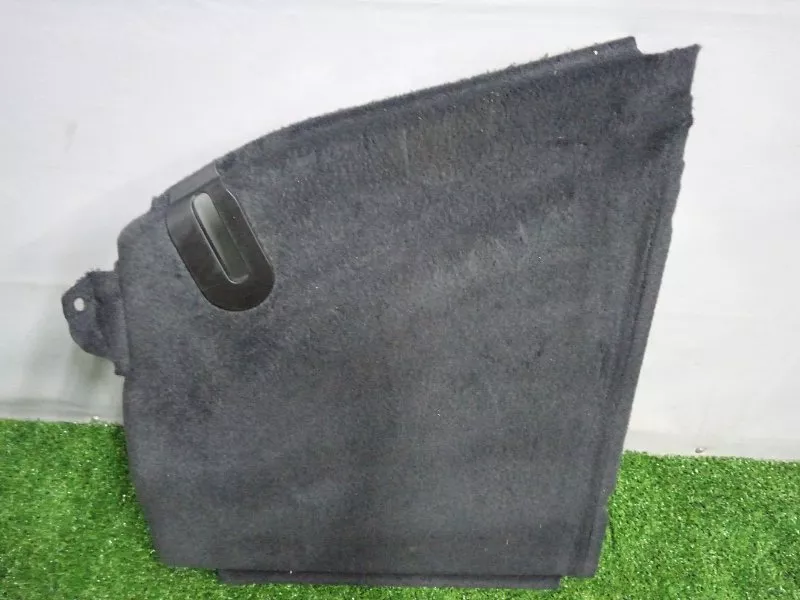 Обшивка багажника