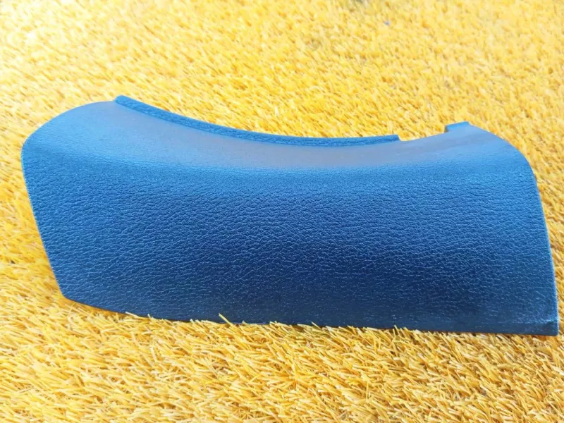 Накладка на стойку кузова