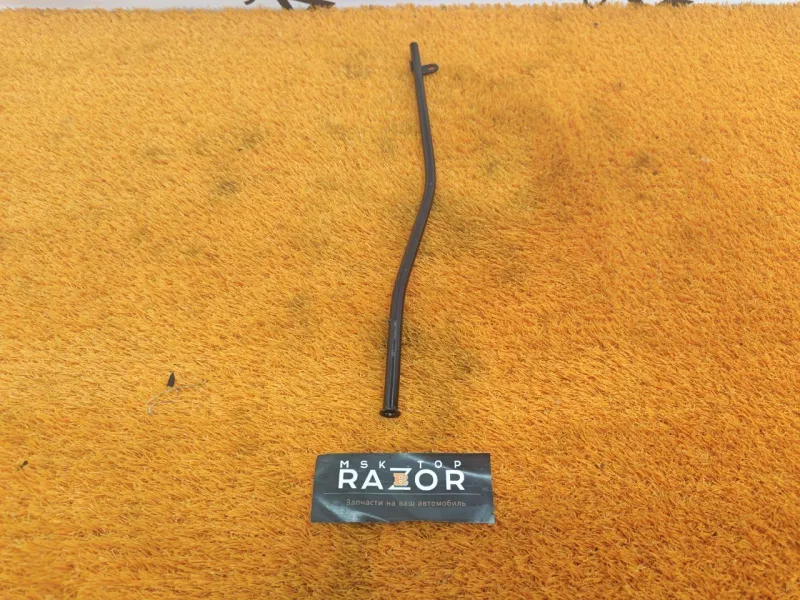 Направляющая масляного щупа