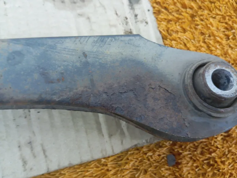 Рычаг подвески