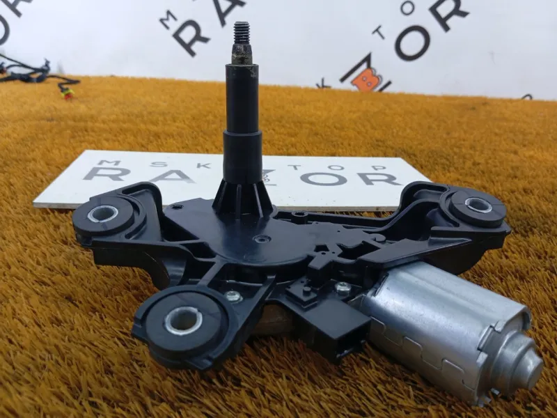 Мотор стеклоочистителя