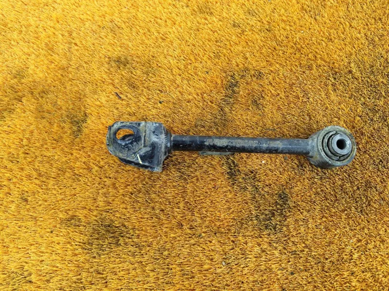 Рычаг подвески