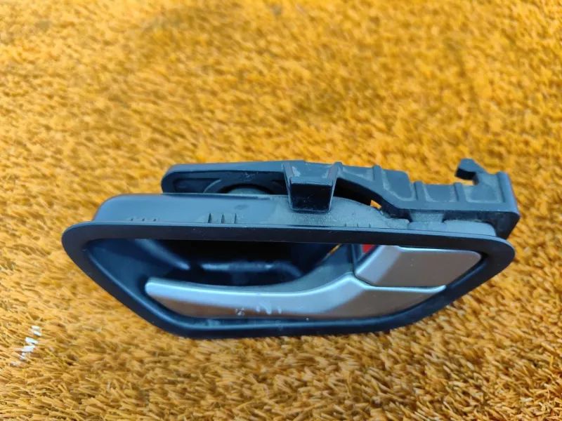 Ручка двери внутренняя