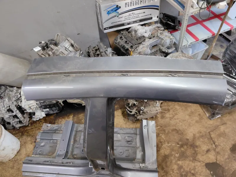 Порог с центральной стойкой