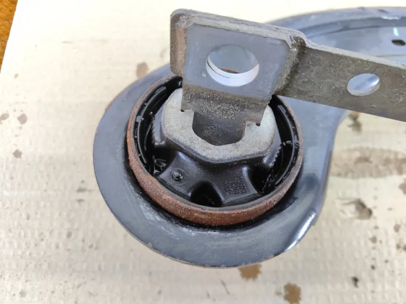 Рычаг продольный