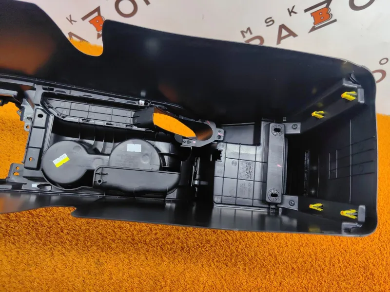 Консоль центральная