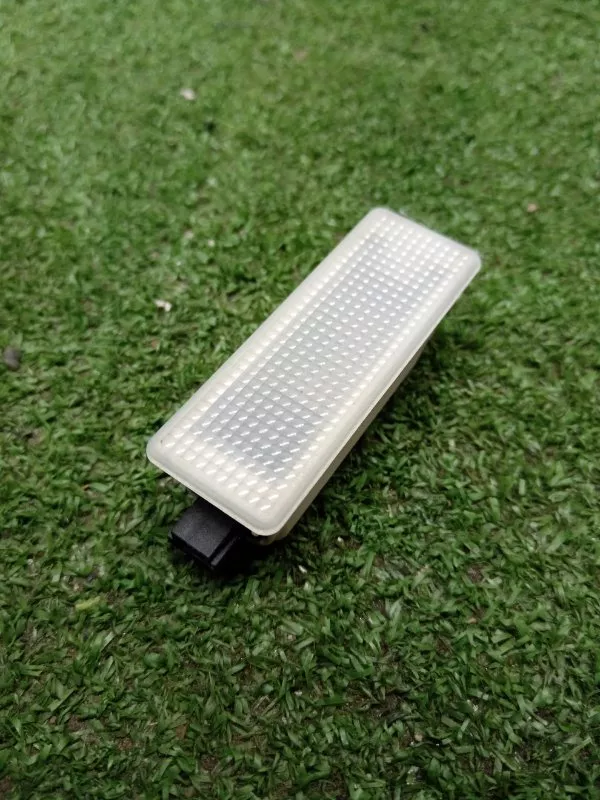 Плафон подсветки багажника